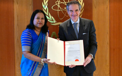 Ambassador and Permanent Representative Dayani Mendis Presents Credentials to IAEA Director General Rafael Mariano Grossi